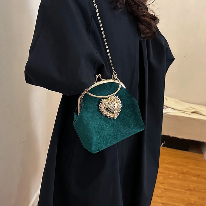 Women Bags In Sale - Łańcuchy Aksamitna ramka Serce Kolacja Torebki